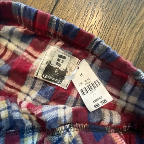 First Of A Kind Plaid Button Up Skirt Size One Size B19 - Picture 5 of 5